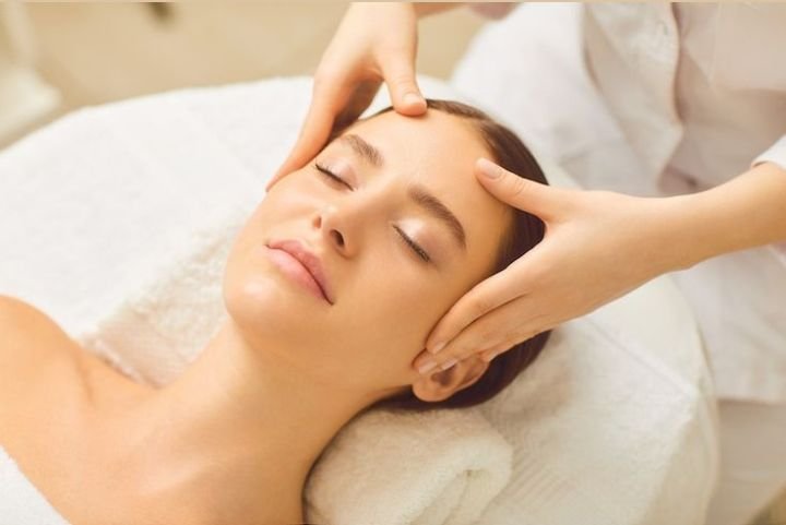 Totok Wajah - I Will Massage Bandung